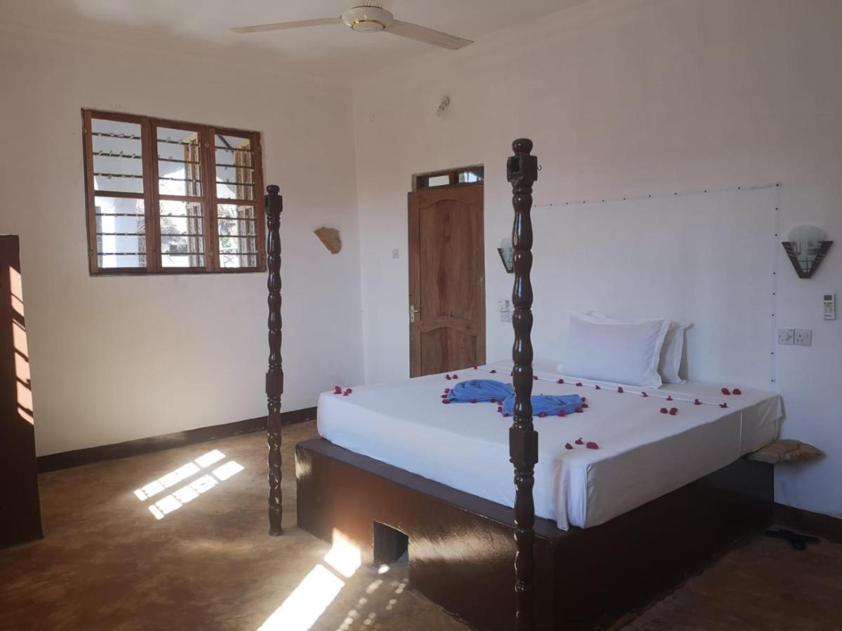 Wow Beach House Jambiani  Exterior photo